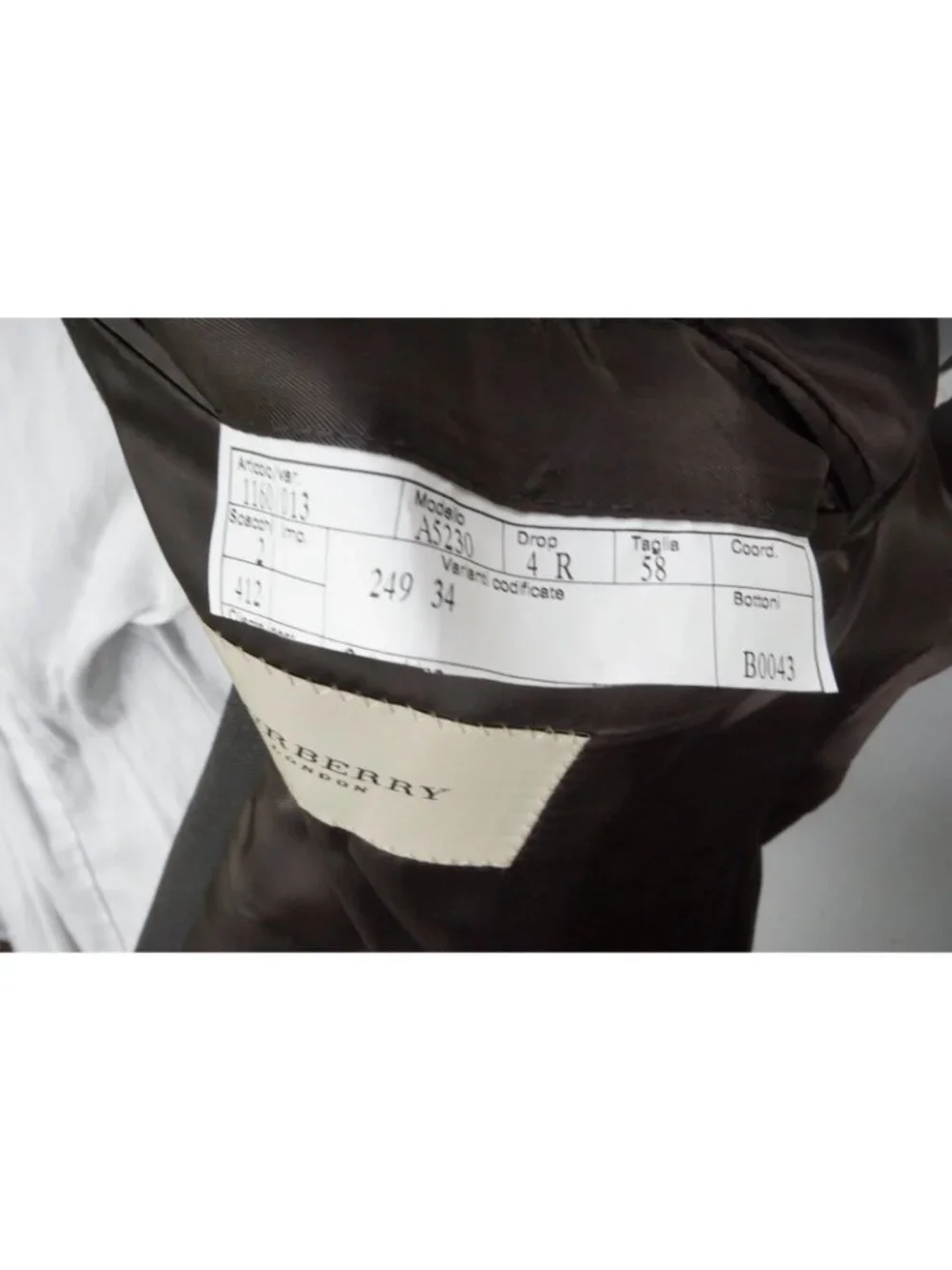 Burberry London Brown Wool 2 Pc Suit Jacket Pants Sz 48R BRAND NEW